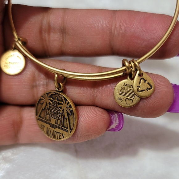 ALEX AND ANI St. Maarten Charm Bangle - Picture 3 of 4